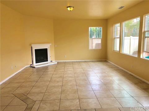 549 W Mesa Ave, Rialto, CA 92376 photo 6