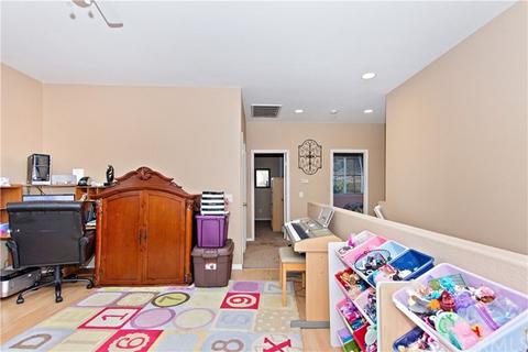 15176 Hawk St, Fontana, CA 92336 photo 14