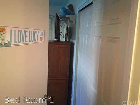 109 W Glencoe St, Compton, CA 90220 photo 3