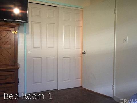 109 W Glencoe St, Compton, CA 90220 photo 4