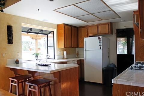 7359 Lakeside Dr, Riverside, CA 92509 photo 8