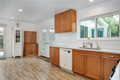 8220 Onyx Ct, Rancho Cucamonga, CA 91730 photo 17