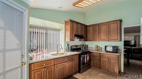 2455 Alysheba St, Perris, CA 92571 photo 7