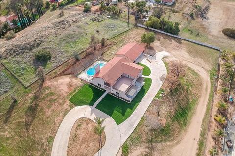 18495 Mockingbird Canyon Rd, Riverside, CA 92504 photo 3