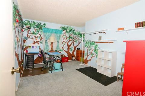 389 Mia Ct, Upland, CA 91786 photo 15