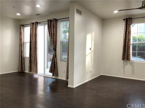 202 Dewdrop, Irvine, CA 92603 photo 2