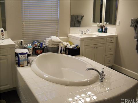 1350 Swan Loop, Upland, CA 91784 photo 13