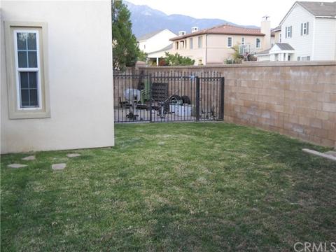 1350 Swan Loop, Upland, CA 91784 photo 22