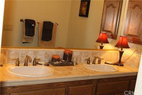 7071 Coriander, Oak Hills, CA 92344 photo 30