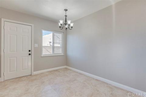214 E Carter St, Rialto, CA 92376 photo 8
