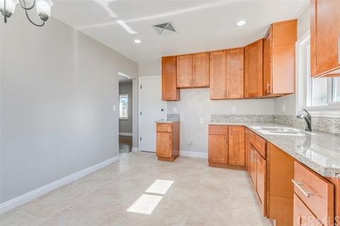 214 E Carter St, Rialto, CA 92376 photo 6