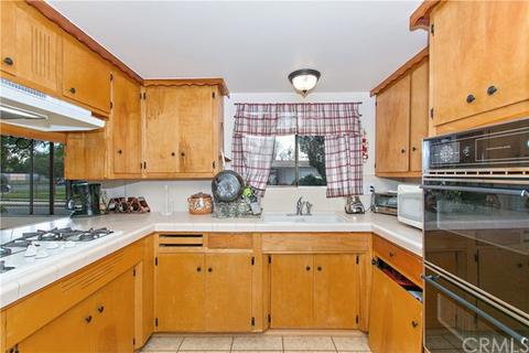7395 Diamond St, Riverside, CA 92504 photo 9