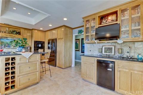 2459 Mesa Ter, Upland, CA 91784 photo 14