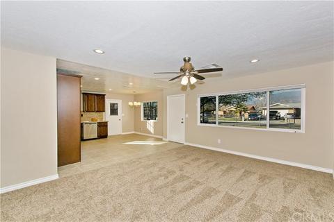 26551 Union St, Highland, CA 92346 photo 5