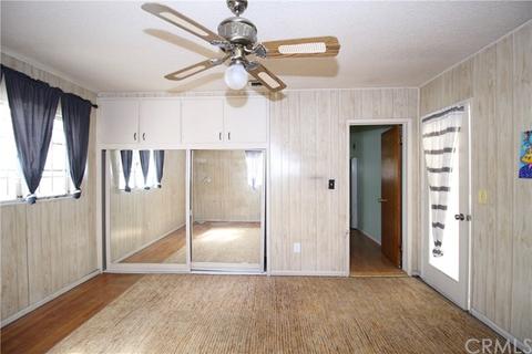 17423 Hibiscus St, Fontana, CA 92335 photo 46