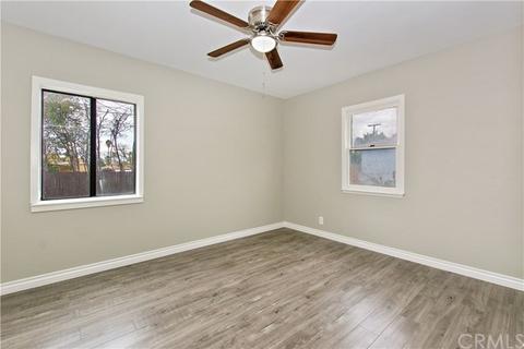 8677 Stark St, Riverside, CA 92504 photo 13