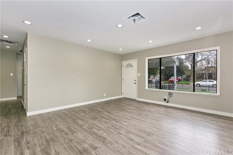 8677 Stark St, Riverside, CA 92504 photo 4