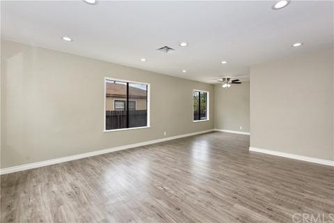 8677 Stark St, Riverside, CA 92504 photo 2