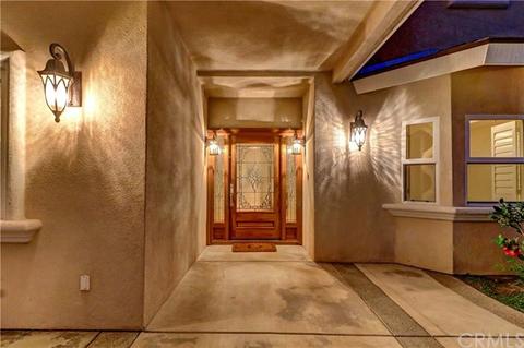 2433 Sierra Dr, Upland, CA 91784 photo 4