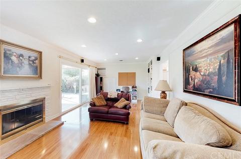 660 Myrtle Ave, Glendora, CA 91741 photo 4