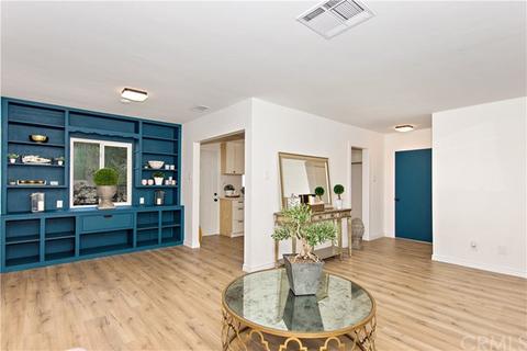 9404 Palmetto Ave, Fontana, CA 92335 photo 1