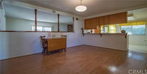 590 W Aster St, Upland, CA 91786 photo 8
