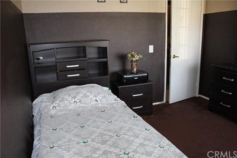 929 W Alru St, Rialto, CA 92376 photo 21