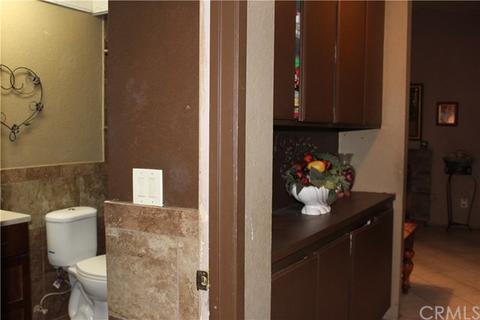 929 W Alru St, Rialto, CA 92376 photo 28