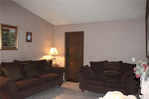 929 W Alru St, Rialto, CA 92376 photo 6