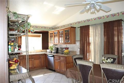929 W Alru St, Rialto, CA 92376 photo 8