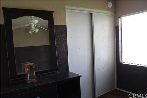 929 W Alru St, Rialto, CA 92376 photo 19