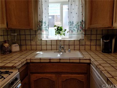 833 Spruce, Sugarloaf, CA 92386 photo 10