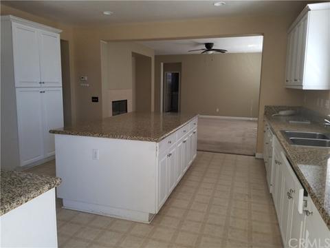 13235 Mammoth St, Hesperia, CA 92344 photo 25