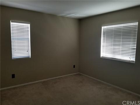 13235 Mammoth St, Hesperia, CA 92344 photo 13