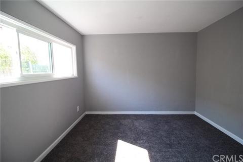 7529 Victoria Ave, Highland, CA 92346 photo 21