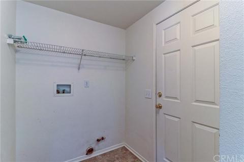 15056 Fox Ridge Dr, Fontana, CA 92336 photo 16