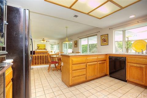 1581 W Clark St, Upland, CA 91784 photo 9
