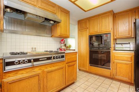1581 W Clark St, Upland, CA 91784 photo 10