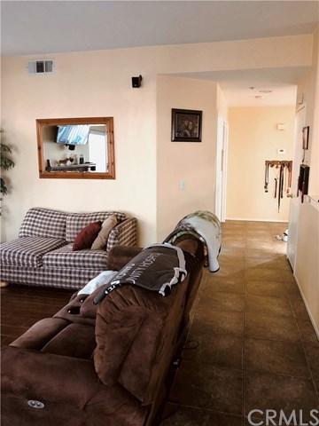 28606 Kristin Ln, Highland, CA 92346 photo 9