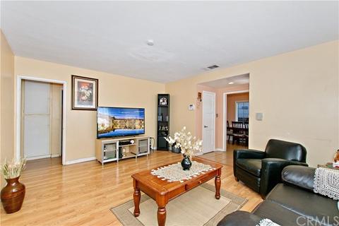 17845 Victory Blvd, Reseda, CA 91335 photo 4