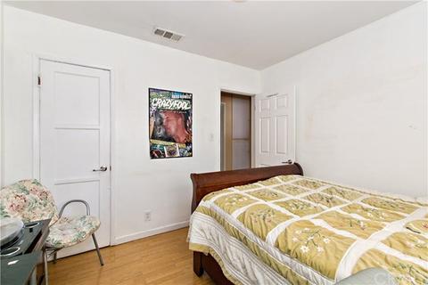 17845 Victory Blvd, Reseda, CA 91335 photo 22