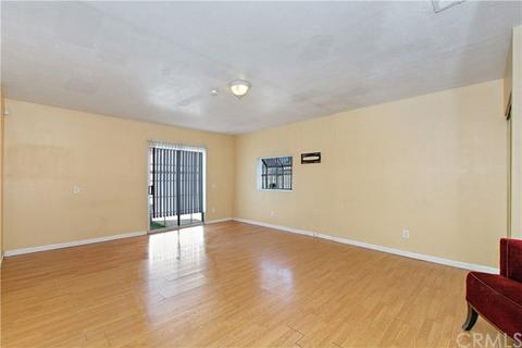 17845 Victory Blvd, Reseda, CA 91335 photo 16