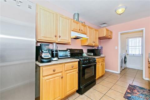 17845 Victory Blvd, Reseda, CA 91335 photo 8