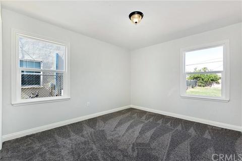 600 W Ramona Dr, Rialto, CA 92376 photo 13