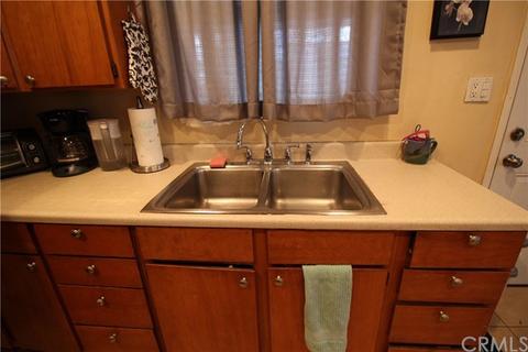 10631 Oak Glen Ave, Montclair, CA 91763 photo 15