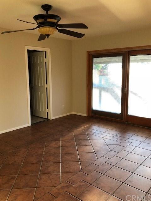 6000 Eucalyptus Dr, Highland, CA 92346 photo 3