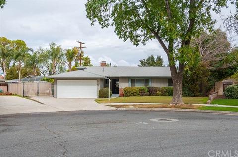 4663 Edgewood Pl, Riverside, CA 92506 photo 10