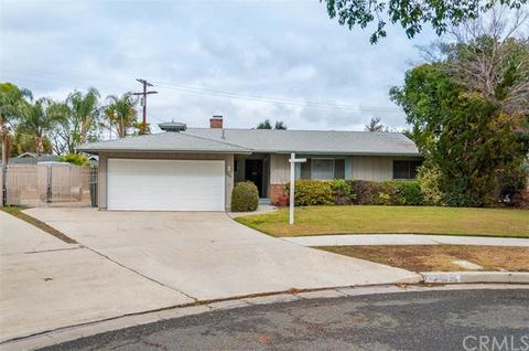 4663 Edgewood Pl, Riverside, CA 92506 photo 1