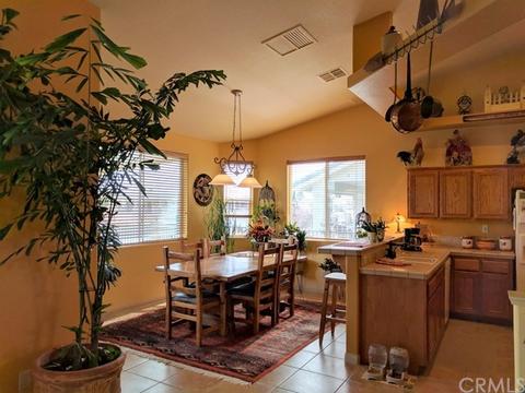 14519 Mast Ln, Helendale, CA 92342 photo 9