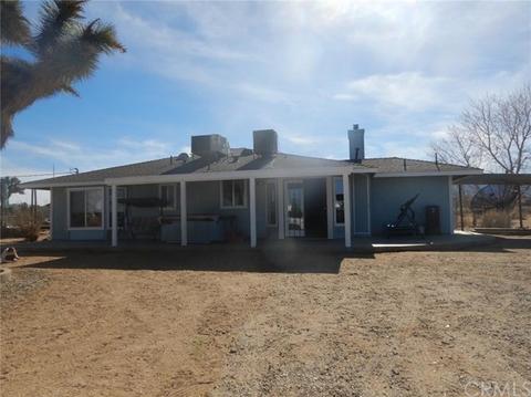 5934 Amador Rd, Phelan, CA 92371 photo 2